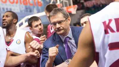 Сергей Базаревич с подопечными