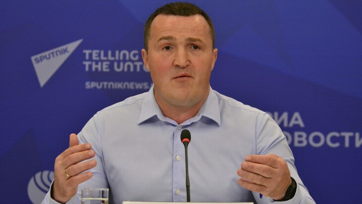 Денис Лебедев