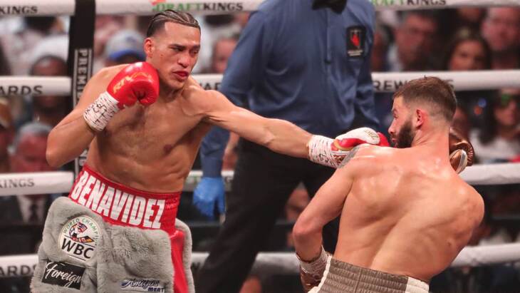 Дэвид Бенавидес (слева) Дэвид Бенавидес (слева)