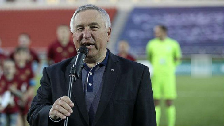 Александр Гусев