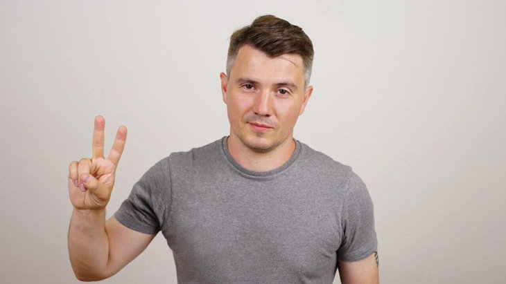 Владимир Стогниенко