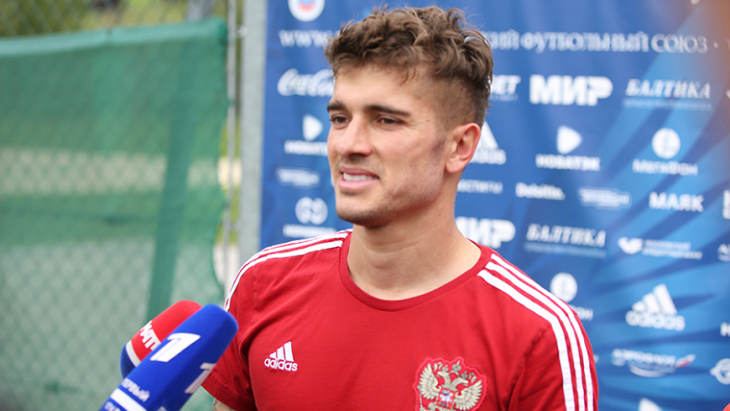 Роман Нойштедтер