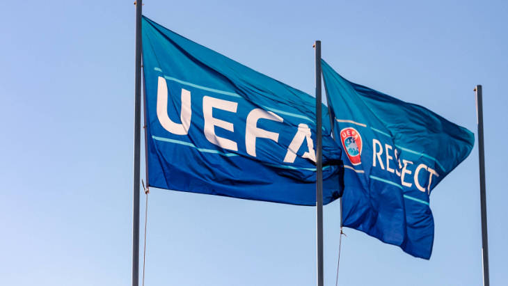 УЕФА из-за коронавируса не планирует менять сроки проведения Евро-2020 УЕФА из-за коронавируса не планирует менять сроки проведения Евро-2020