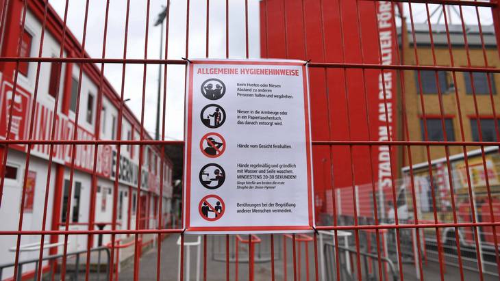 Футбола в Германии не будет Футбола в Германии не будет
